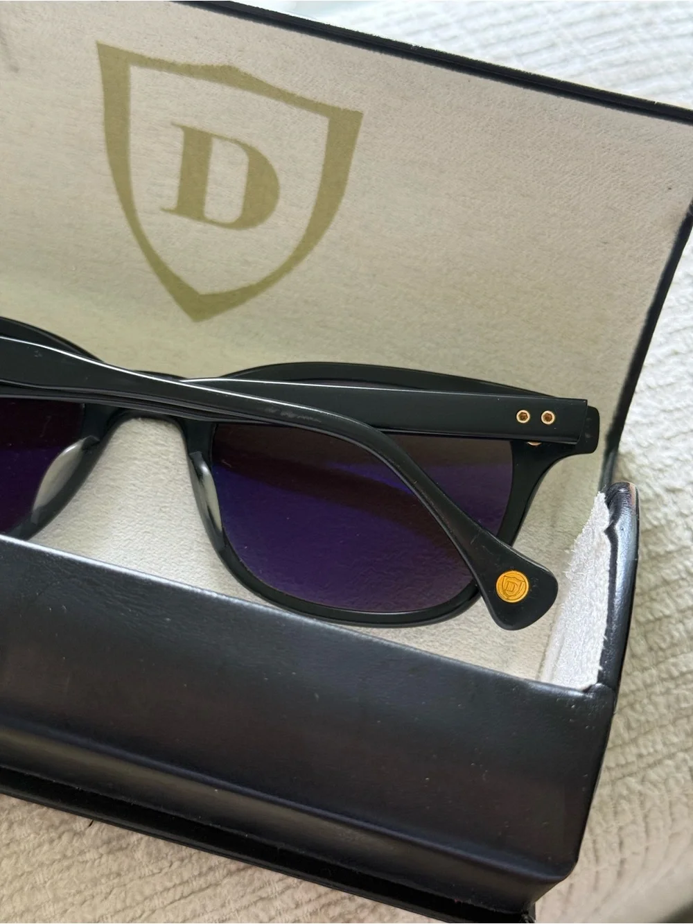 DITA stranger model